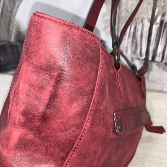 ❤️💜🩷Frye Melissa Zip Tote Bag Distressed Leather -Sangria- MSRP $398 - Picture 11 of 16